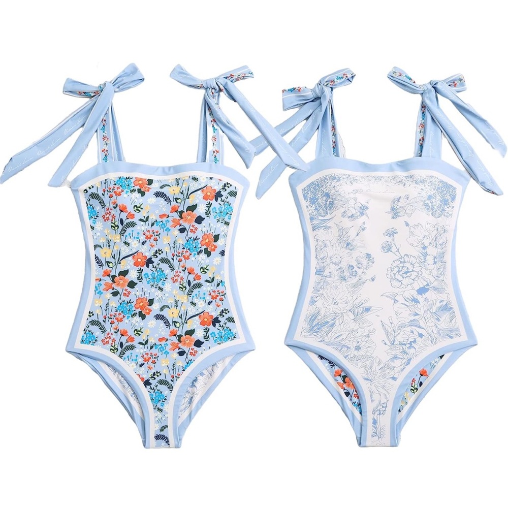 Reversible fashion women’s swimsuit
